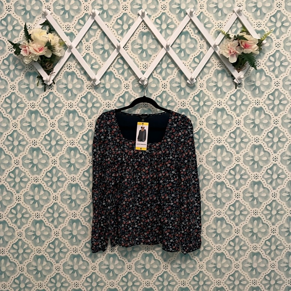 Lucky brand peasant boho top - navy floral